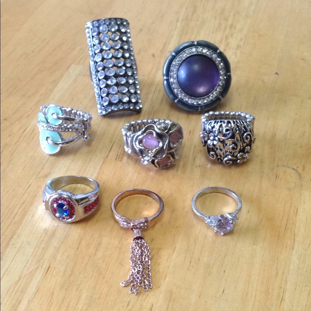 Costume rings